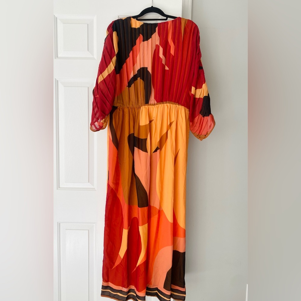 FARM Rio Red Orange & Yellow Abstract Pleated Maxi Dress - Picture 11 of 13